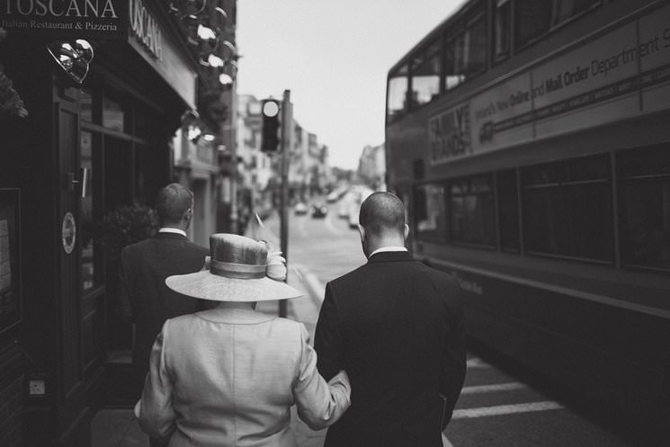 dublin city hall wedding - irish garden wedding photographs 0011