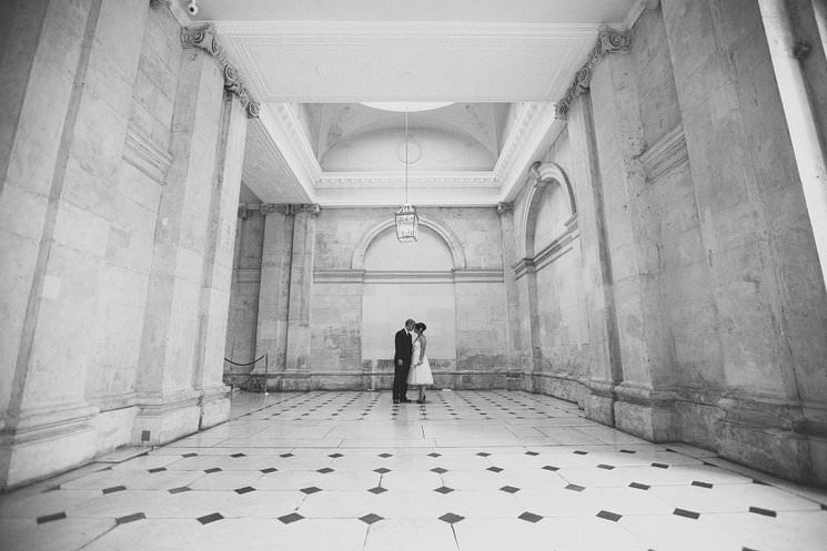 dublin city hall wedding - irish garden wedding photographs 0025